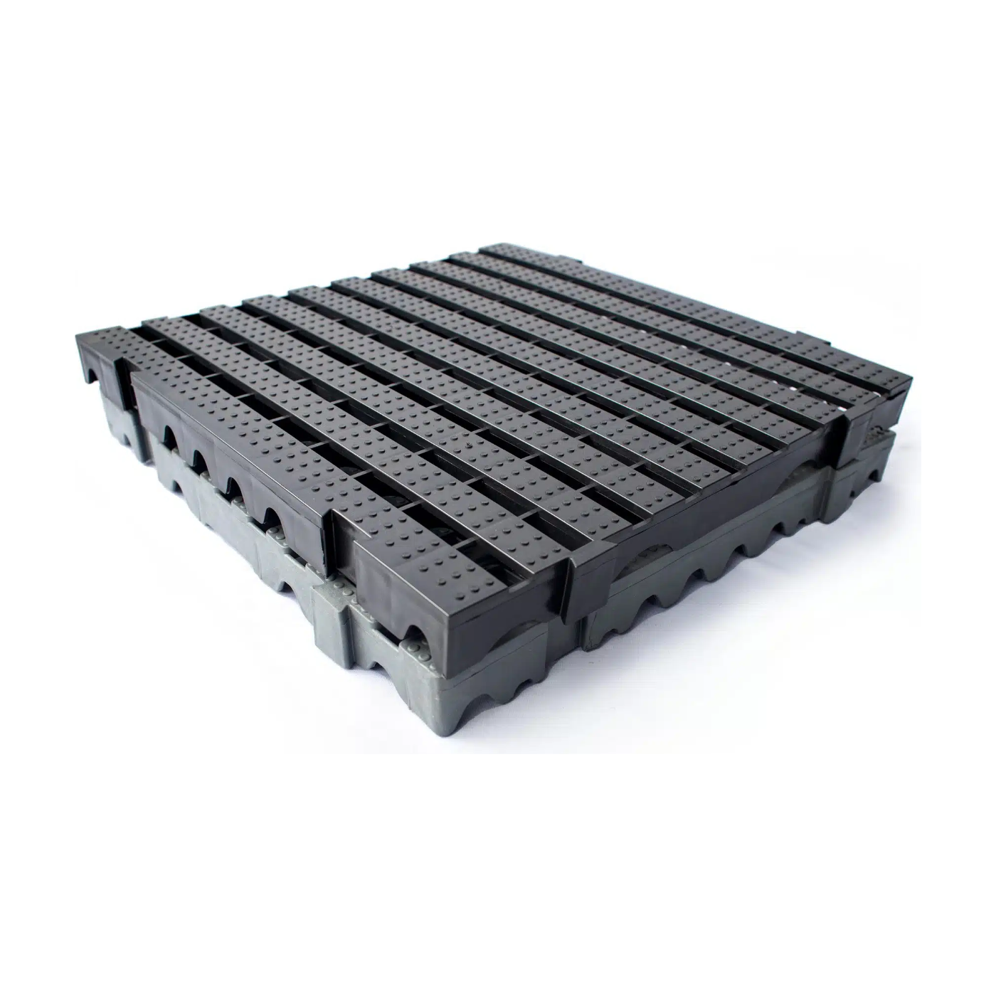 Estrado 50x50x5 .jpg min uniform