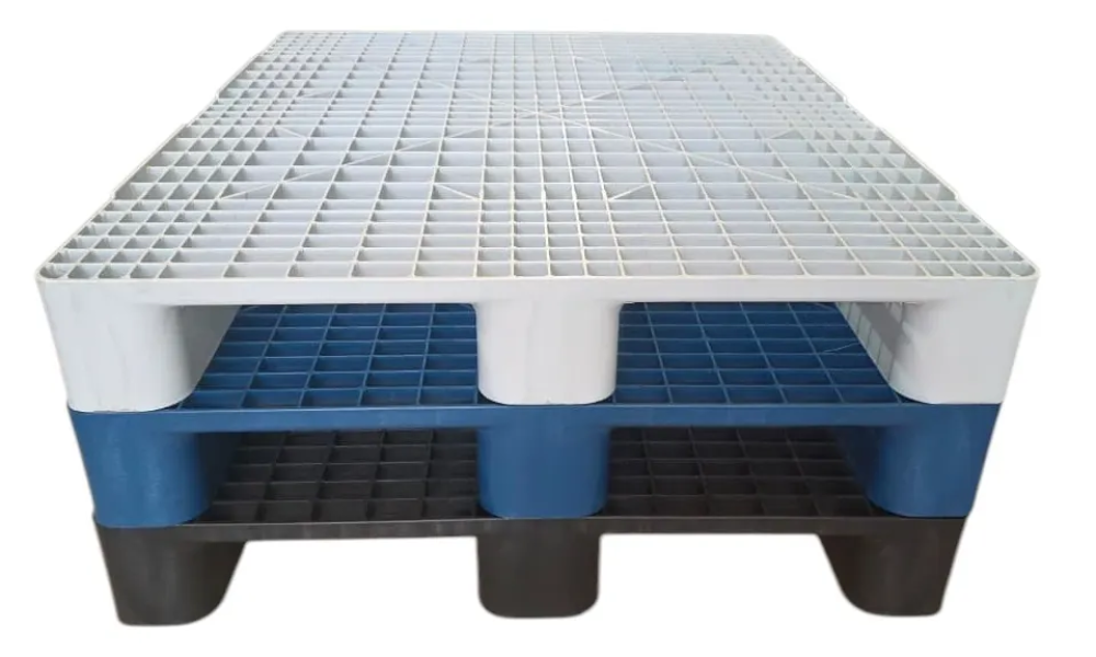 Pallet Plástico Azul 100×120×15 (Travado Azul)