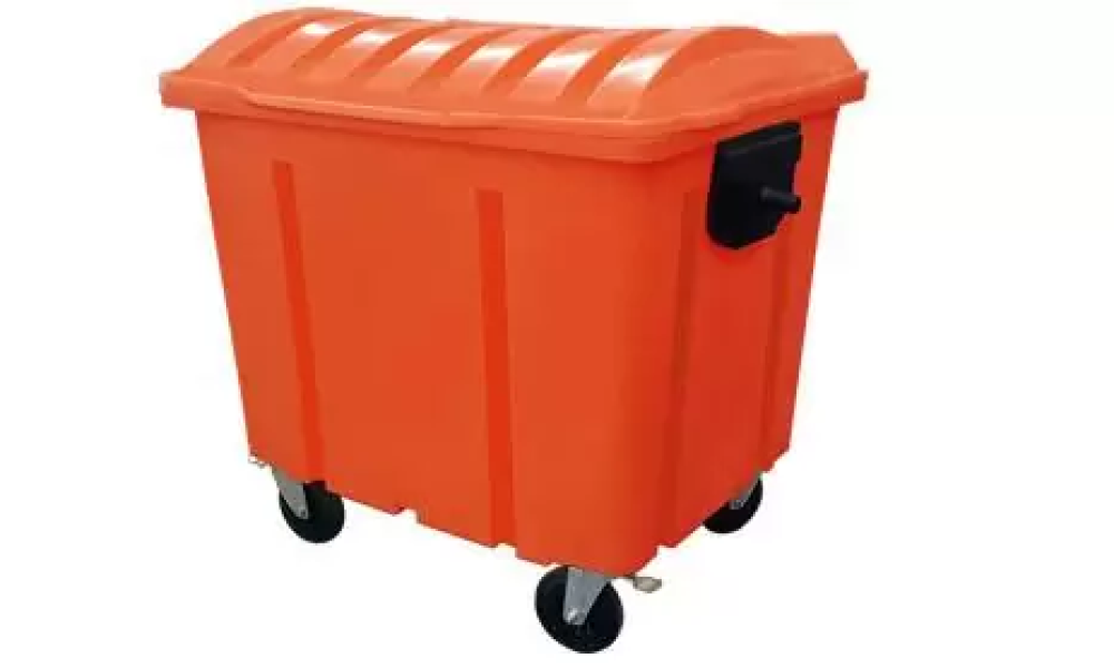 Detalhe das rodas robustas e estrutura reforçada do container 1000L EN 840